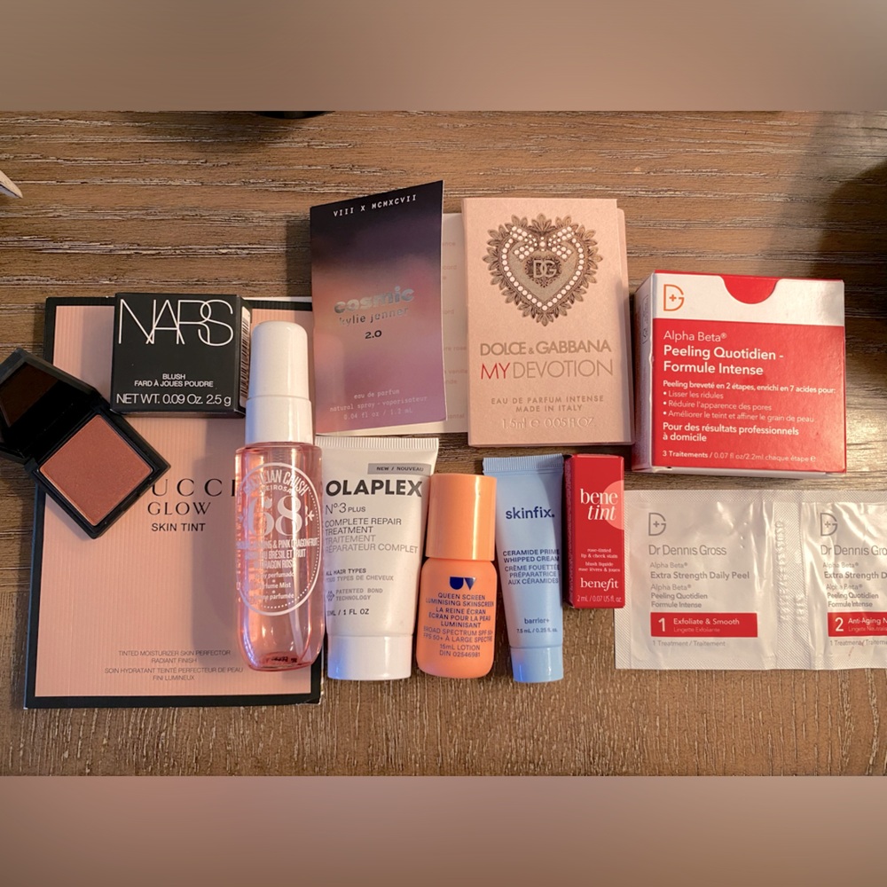 Assorted Beauty Sample Lot with Dolce & Gabbana My Devotion,Nars blush and more